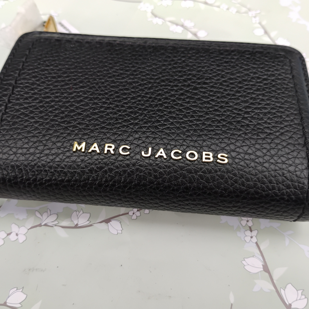 Marc Jacobs Black Leather Accessory